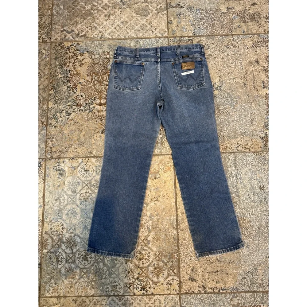 Wrangler Jeans Mens 35x32 Blue Relaxed Bootcut Western Cowboy Denim Pants 936PWD